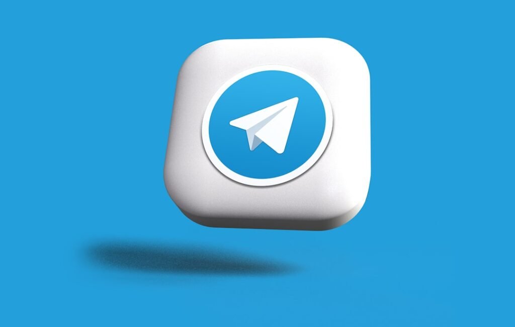 Telegram icon representing Telegram community growth campaigns